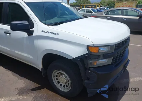 2019 Chevrolet Silverado 1500 Work Truck z USA, uszkodzony, nr VIN 1GCRWAEH8KZ329778